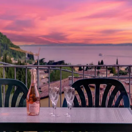 Terrazza Di - Regarda Travel Garda (Verona)