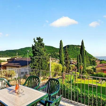 Lägenhet Terrazza Di - Regarda Travel *