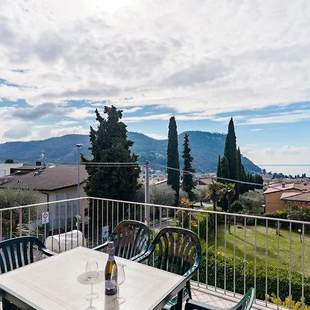 Terrazza Di - Regarda Travel Гарда