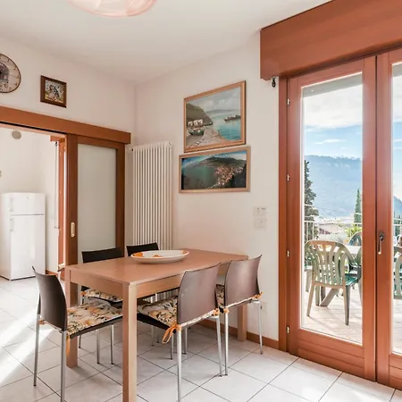 Terrazza Di - Regarda Travel * Гарда